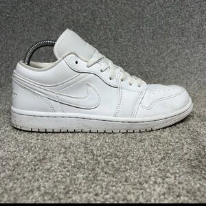 White Nike Air Jordan 1 Low Size 9 Sneakers